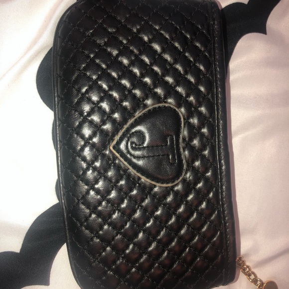 Juicy Couture Wristlet - Picture 4 of 4